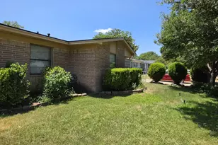 4302 Longleaf Dr, Garland, TX 75042 - Photo 1
