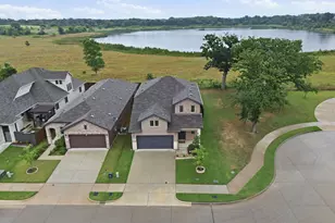 1017 King St, Aubrey, TX 76227 - Photo 35