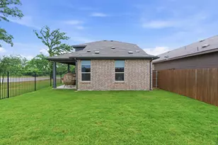 1017 King St, Aubrey, TX 76227 - Photo 31
