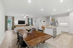 1017 King St, Aubrey, TX 76227 - Photo 11