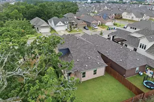 1017 King St, Aubrey, TX 76227 - Photo 33