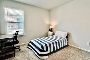 636 Mount Vis Ln, Fort Worth, TX 76131 - Photo 11