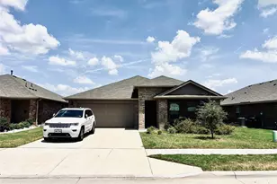 636 Mount Vis Ln, Fort Worth, TX 76131 - Photo 15
