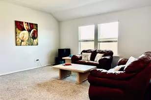 636 Mount Vis Ln, Fort Worth, TX 76131 - Photo 7