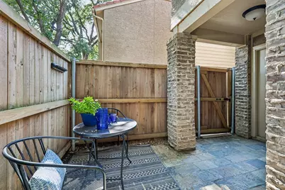 5200 Martel Avenue #24B, Dallas, TX 75206 - Photo 23