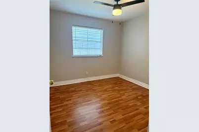 1101 Dublin Drive, Fort Worth, TX 76134 - Photo 11