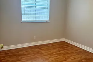 1101 Dublin Dr, Fort Worth, TX 76134 - Photo 11