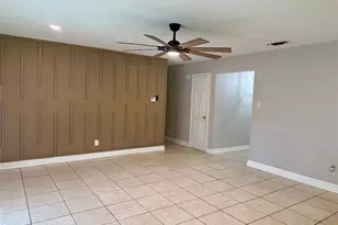 1101 Dublin Dr, Fort Worth, TX 76134 - Photo 13