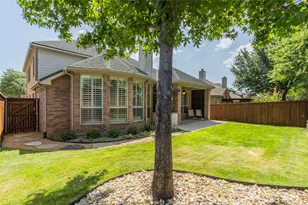 1237 Burnett Dr, Lantana, TX 76226 - Photo 11