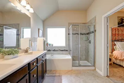 14724 Rocky Face Lane, Fort Worth, TX 76052 - Photo 19