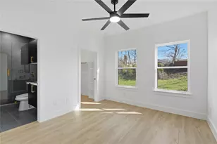1402 Hutchins Ave, Dallas, TX 75203 - Photo 17