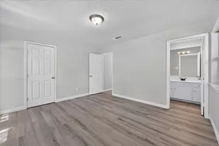 1901 Knoxville Dr, Bedford, TX 76022 - Photo 17