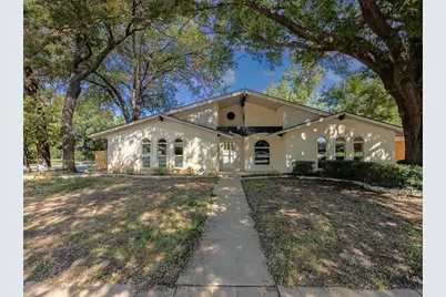 1901 Knoxville Drive, Bedford, TX 76022 - Photo 1