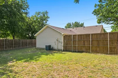1000 W White Avenue, McKinney, TX 75069 - Photo 21