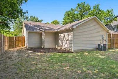 1000 W White Avenue, McKinney, TX 75069 - Photo 23