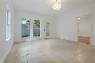 2205 Boll St, Dallas, TX 75204 - Photo 3