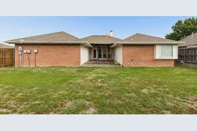 300 Thomas Drive, Murphy, TX 75094 - Photo 27