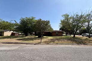 1599 Anthony St, Kaufman, TX 75142 - Photo 3