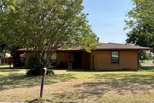 1599 Anthony St, Kaufman, TX 75142 - Photo 1