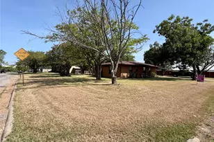 1599 Anthony St, Kaufman, TX 75142 - Photo 27