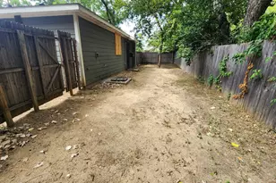 3803 Kenilworth St, Dallas, TX 75210 - Photo 13