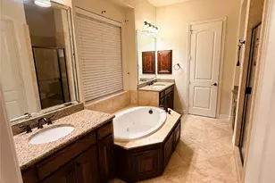 2215 Longview Rd, Irving, TX 75063 - Photo 13