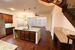 2215 Longview Rd, Irving, TX 75063 - Photo 3