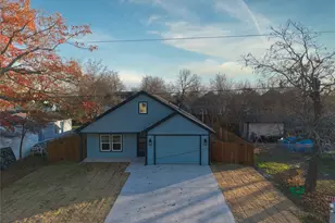 411 W Elm St, Whitewright, TX 75491 - Photo 25