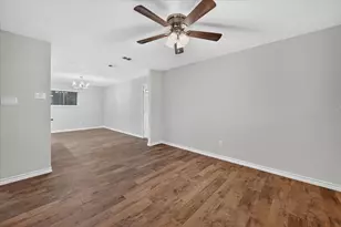 3633 Larry St, Haltom City, TX 76117 - Photo 5