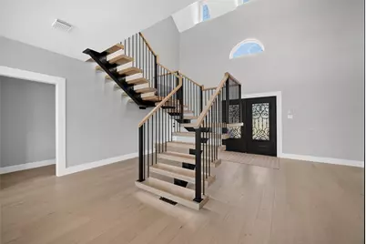 3007 Waterway Court, Arlington, TX 76012 - Photo 9
