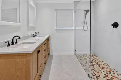 305 NW 7th Avenue, Mineral Wells, TX 76067 - Photo 23