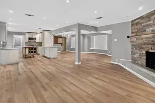 305 NW 7th Ave, Mineral Wells, TX 76067 - Photo 15