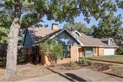 305 NW 7th Avenue, Mineral Wells, TX 76067 - Photo 5