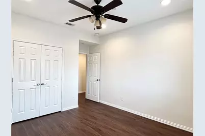 2204 Paige Court, Carrollton, TX 75006 - Photo 27