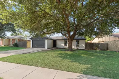5229 Nash Drive, The Colony, TX 75056 - Photo 3