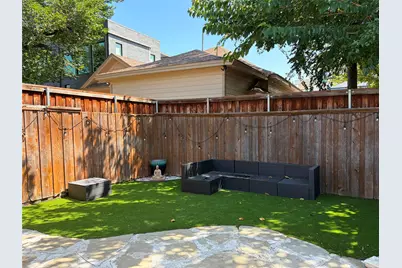 1536 McCoy Street, Dallas, TX 75204 - Photo 13