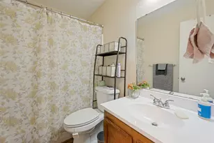 5720 Cancun Dr, North Richland Hills, TX 76180 - Photo 9