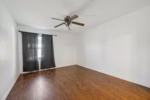 2301 Chestnut Dr, Little Elm, TX 75068 - Photo 9