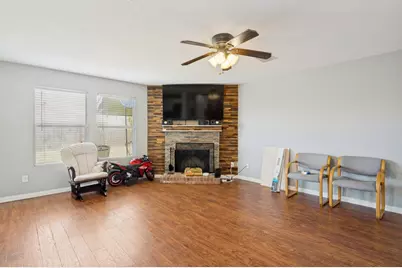 2301 Chestnut Drive, Little Elm, TX 75068 - Photo 7