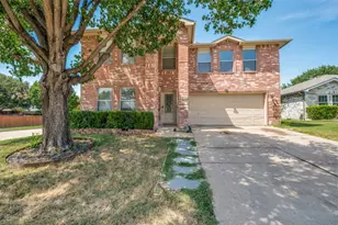 2301 Chestnut Dr, Little Elm, TX 75068 - Photo 1