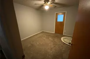 2004 Bettibart St, Fort Worth, TX 76134 - Photo 17