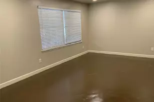 2004 Bettibart St, Fort Worth, TX 76134 - Photo 5