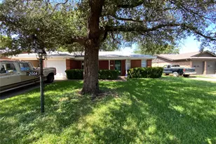 2004 Bettibart St, Fort Worth, TX 76134 - Photo 13