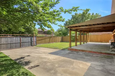 2226 Crystal Creek Lane, Garland, TX 75040 - Photo 5