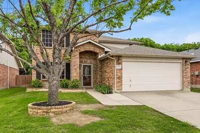 16637 Woodside Drive, Fort Worth, TX 76247 - Photo 3