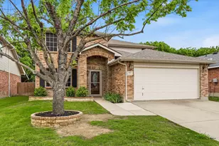 16637 Woodside Dr, Fort Worth, TX 76247 - Photo 3