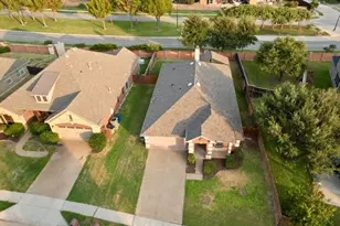 2500 Navasota Dr, Little Elm, TX 75068 - Photo 29