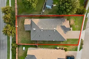 2500 Navasota Dr, Little Elm, TX 75068 - Photo 31