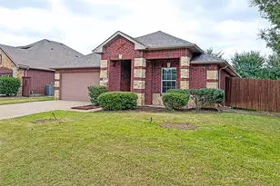 2500 Navasota Dr, Little Elm, TX 75068 - Photo 3