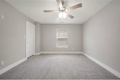 901 W Collins Street, Denison, TX 75020 - Photo 21